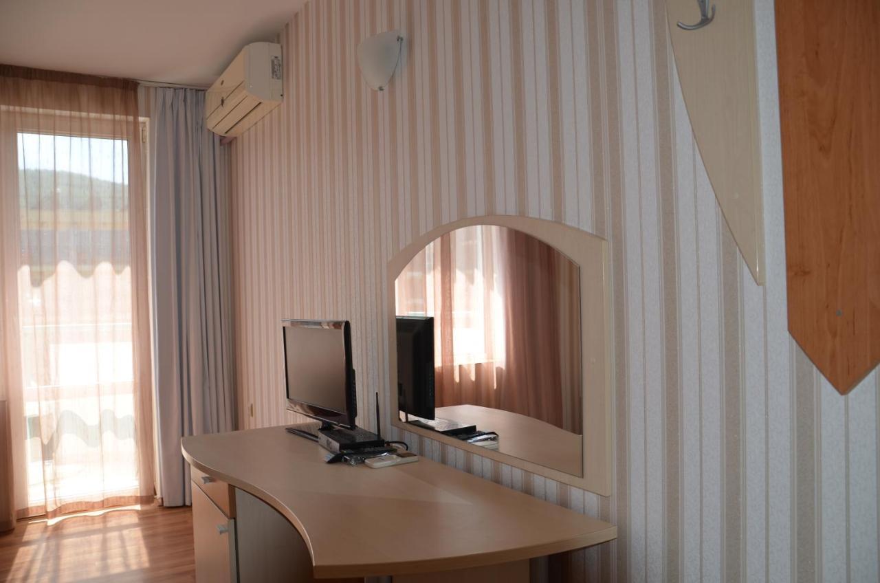 Sania Hotel Obzor Eksteriør billede